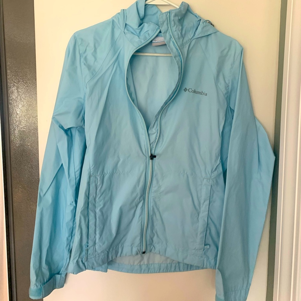 Columbia women’s Rain Jacket
